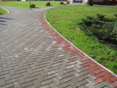 plitka-vibropressovannaya-min